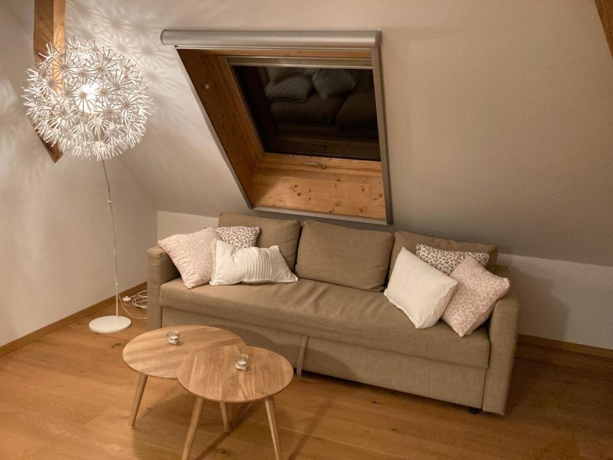 Ferienwohnung Burg Муртен Екстериор снимка