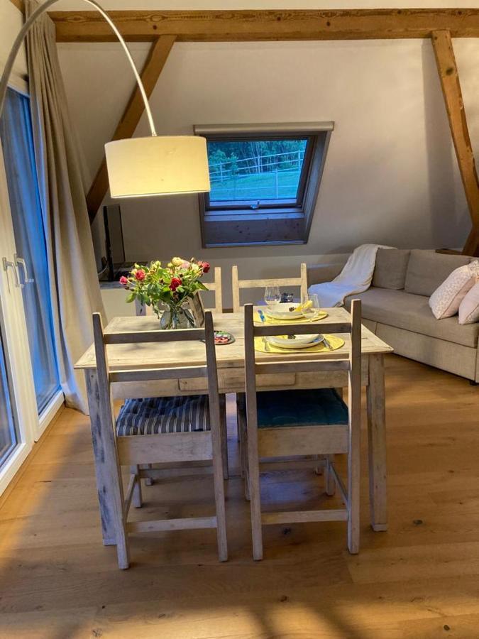 Ferienwohnung Burg Муртен Екстериор снимка