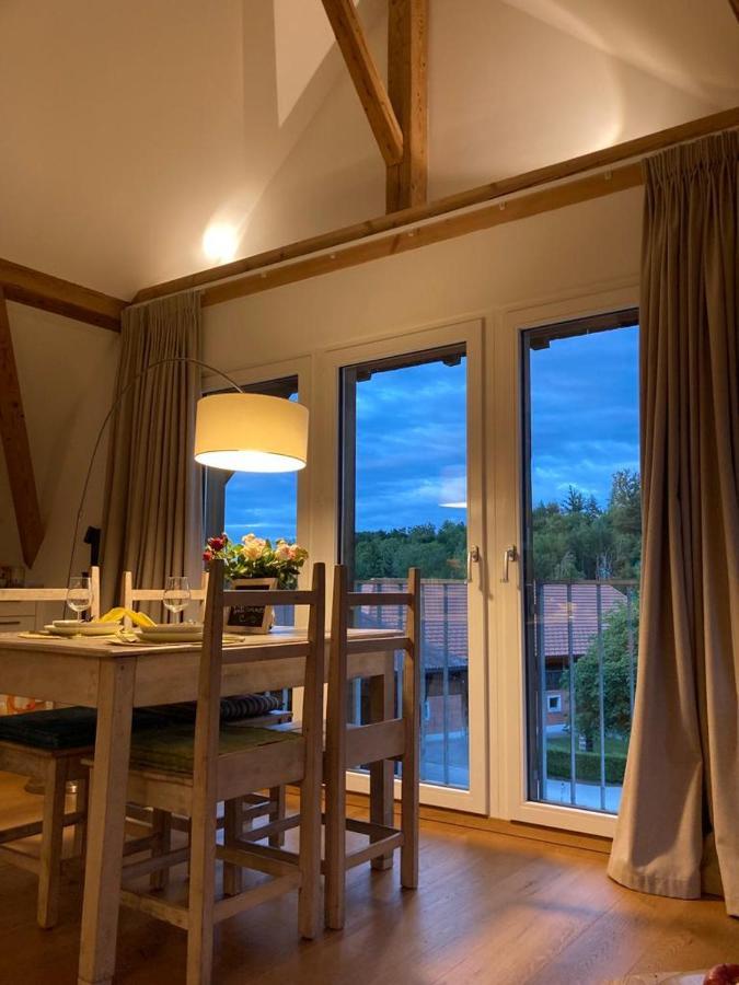 Ferienwohnung Burg Муртен Екстериор снимка