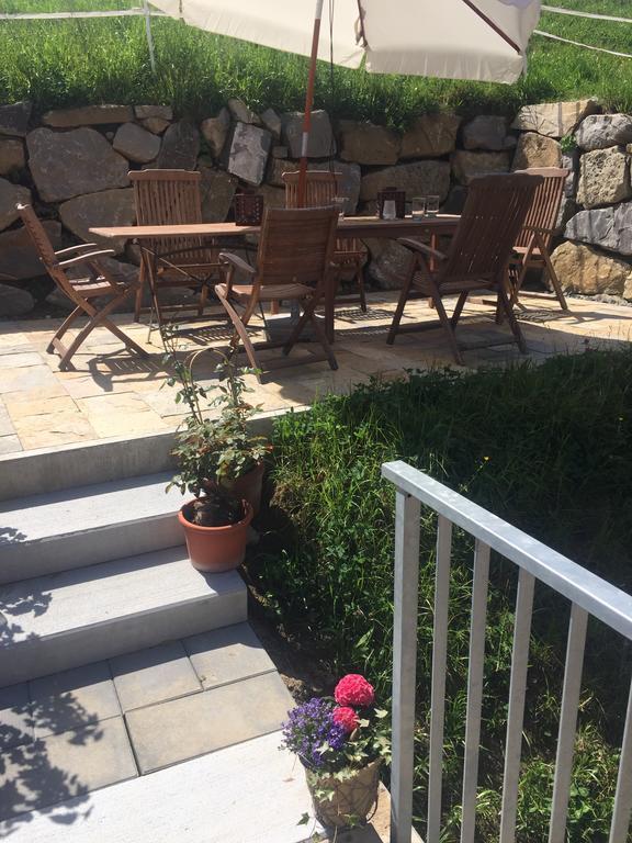 Ferienwohnung Burg Муртен Екстериор снимка